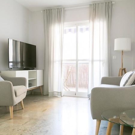 Apartamento Malaga Velazquez מראה חיצוני תמונה